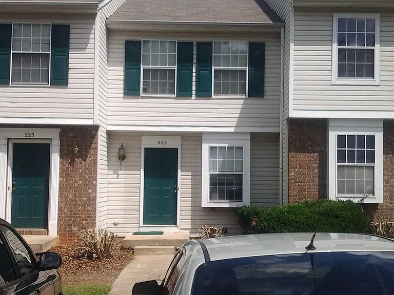 525 Lex Dr — Photo 2