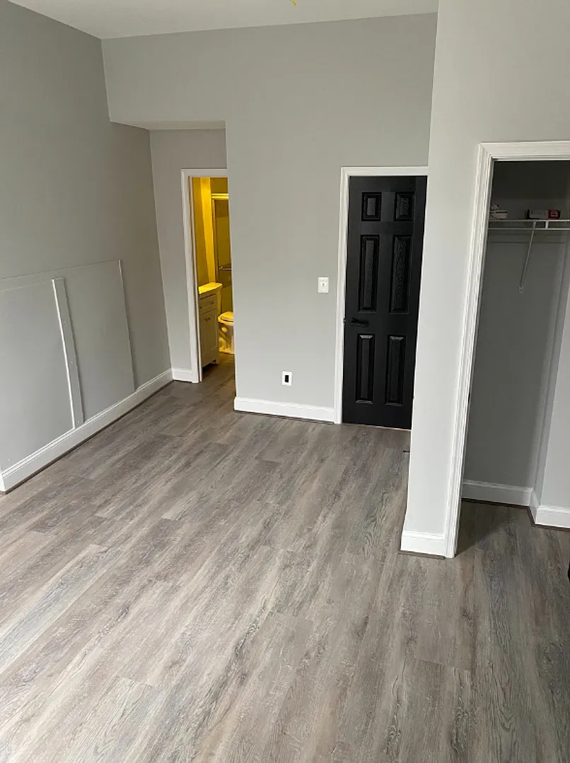 837 N Fulton Ave $550 Available (Shared Bath) — Photo 3