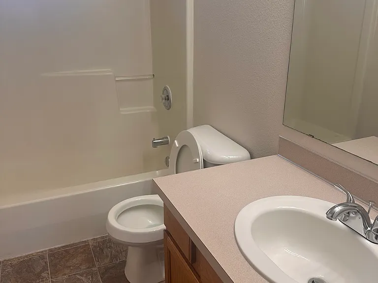 9312 Fairhill Dr NE #A — Photo 32