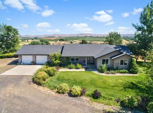 14080 Fisk Rd, Yakima, WA 98908
