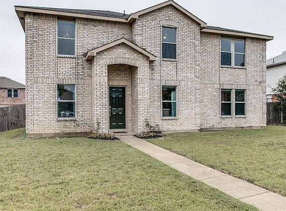 2nd image of 622 Blue Chalk Dr
