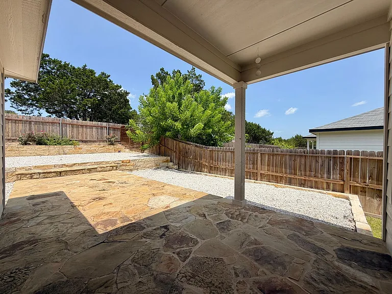 4300 Liberty Ln — Photo 37