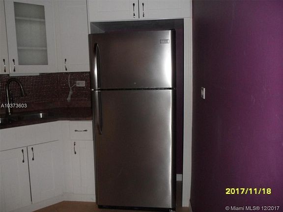 3rd image of 1408 Brickell Bay Dr APT 806