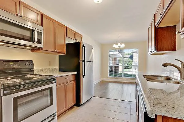 7948 Jefferson Highway — Photo 2