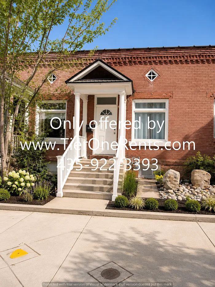 1 bed, 1.0 bath, 700 sqft, $1,450 — Photo 1
