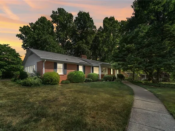 3533 Woodmere Pl, Winston Salem, NC 27106