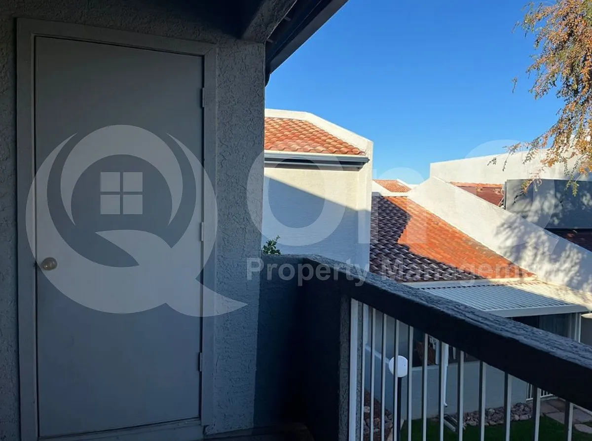 2 bed, 2.0 bath, $1,800 — Photo 3