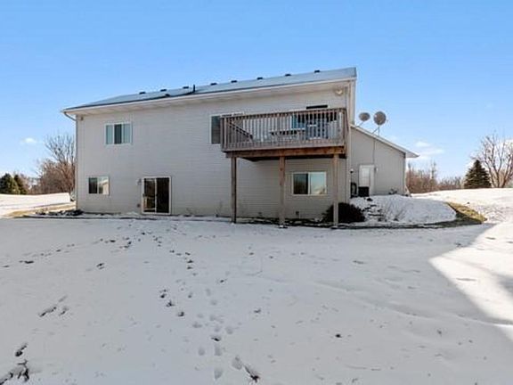 2nd image of 2755 319th Ln NE