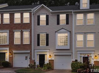 5434 Crabtree Park Ct, Raleigh, NC 27612