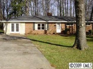 2910 Hagler Dr, Charlotte, NC 28269