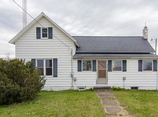 5521 N Coloma Rd, Coloma, MI 49038