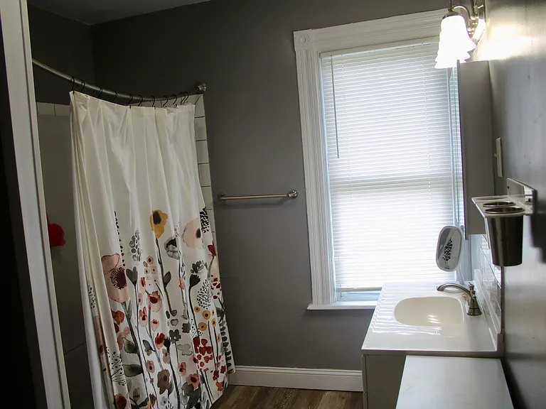 6125 Clephane Ave — Photo 15