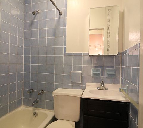 5th image of 515 W 46th St #A4