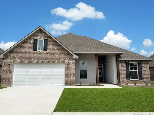 3259 Rosehill Dr, Lake Charles, LA 70607