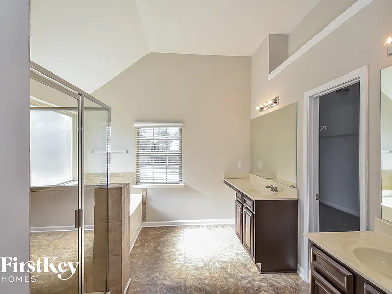 6709 Oak Hill Pl — Photo 9