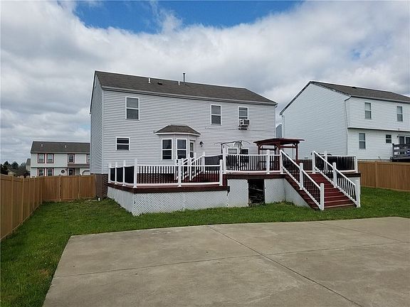 3rd image of 11682 Dartmoor Dr