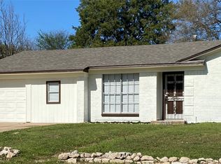 6208 Harmony Ln, Dallas, TX 75241