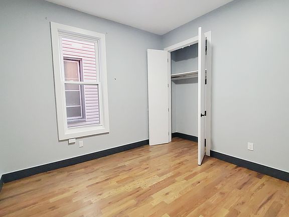 3rd image of 74 Baldwin Ave #2L