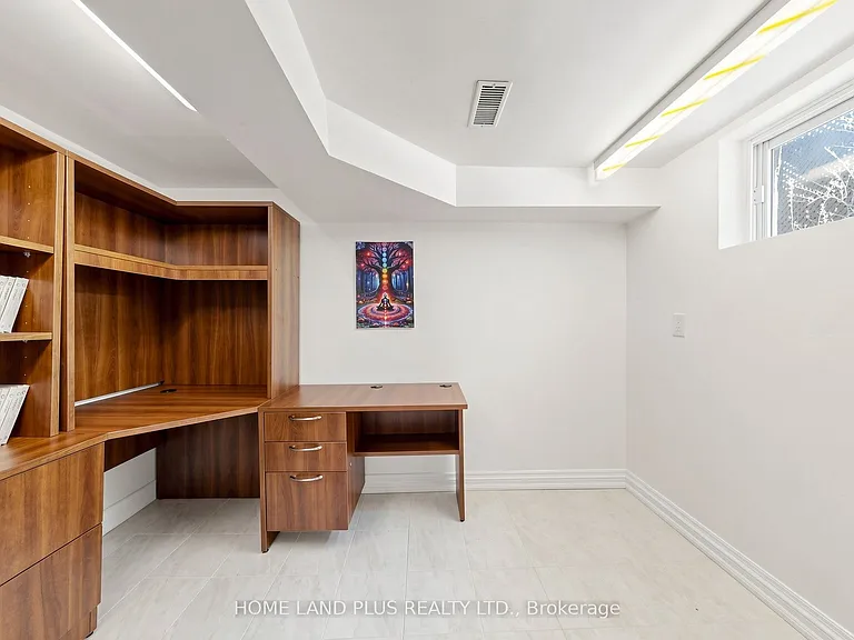 154 Brooke Ave — Photo 36