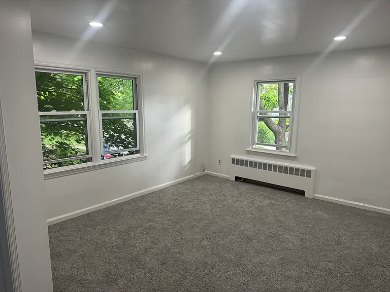 545 Beverly Rd #545 — Photo 3