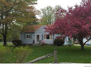 112 Middle Ln, Angola, NY 14006