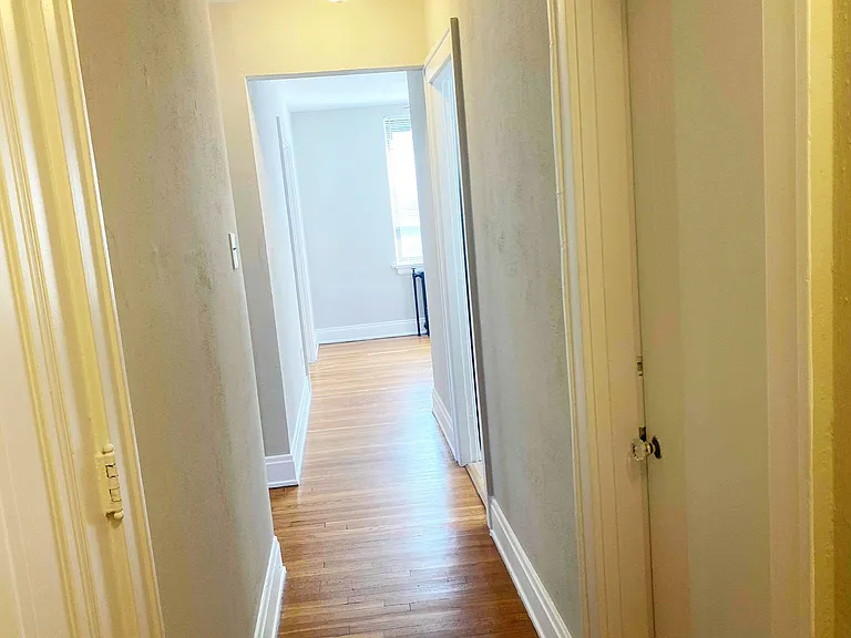 3654 Middleton Ave — Photo 22