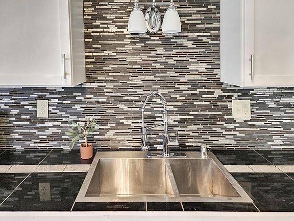 5th image of 5925 N 75th STREET