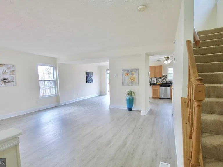7908 Well Water Way — Photo 3