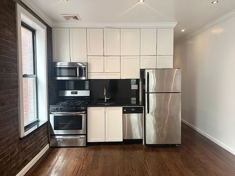 1st image of 541 W 144th St #14