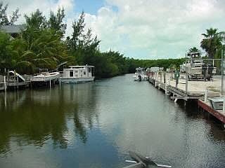 4th image of 27 Harbor Pl