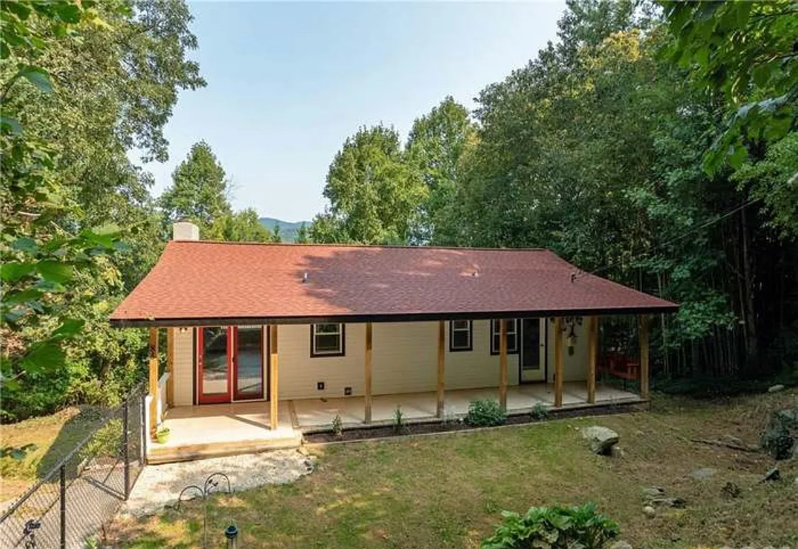 85 Elliott Ridge Ln — Photo 1