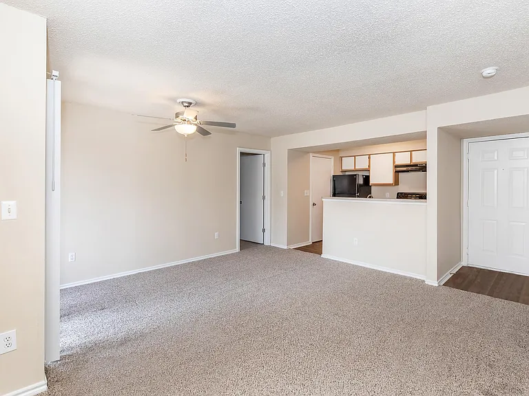 Garden Gate Apartments Ft. Worth — Photo 26