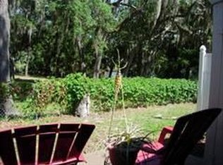 5851 Dailey Ln, New Port Richey, FL 34652