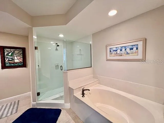 3313 Sunset Key Cir #203 — Photo 20