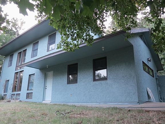 2nd image of 495 S Lytton Ave