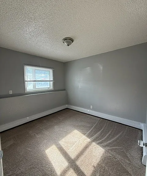 1730 Muldoon Cir #3 — Photo 4