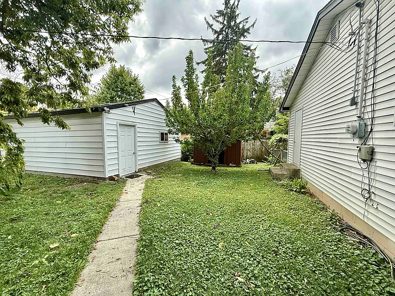 6031 Carrollton Ave — Photo 27