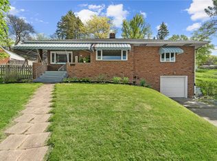 317 McClelland Rd, Canonsburg, PA 15317