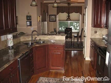 Fill Kitchen Upstairs