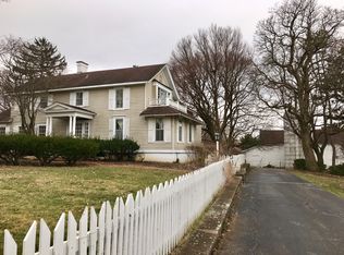 26531 W Cuba Rd, Barrington, IL 60010