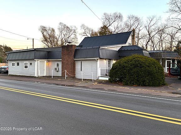 4th image of 4 E Rittenhouse Mill Rd