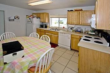 2nd image of 8435 Oak Bluff Dr