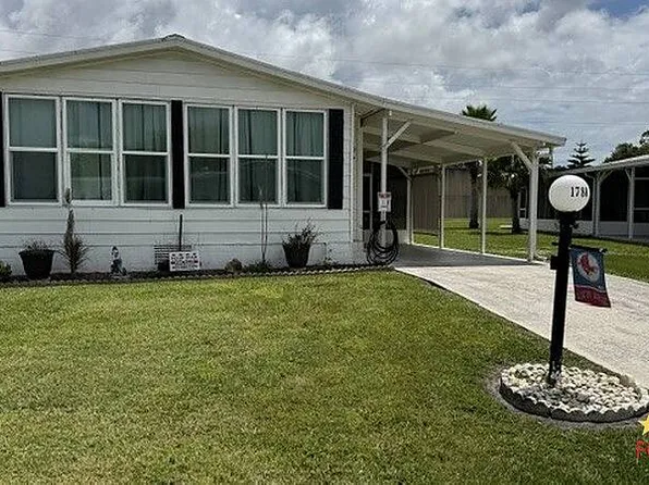1780 Walden Pond Dr, Fort Pierce, FL 34945