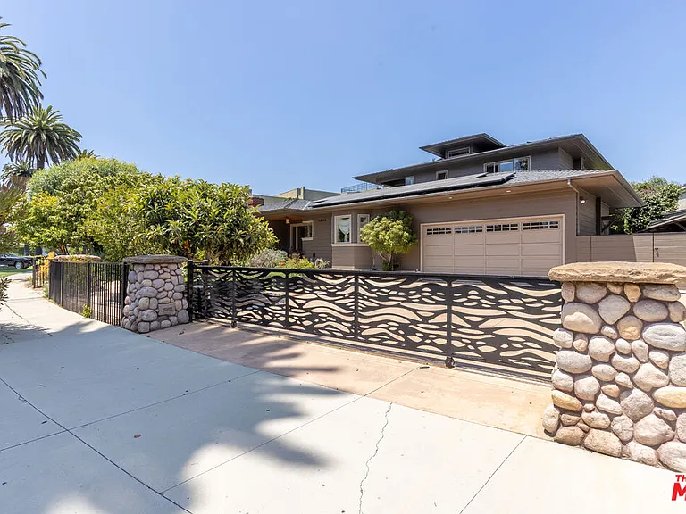 11835 S South Park Ave — Photo 30