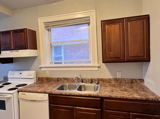 4554 Morganford Rd #B, Saint Louis, MO 63116