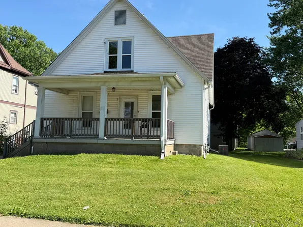 421 W Murray St, Macomb, IL 61455