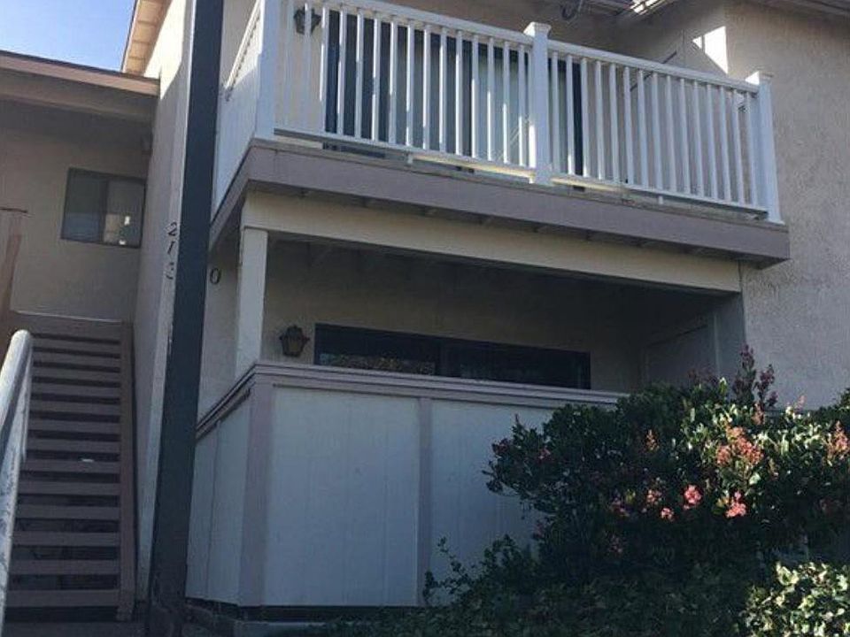 2nd image of 3400 Santa Maria Way Unit 105B
