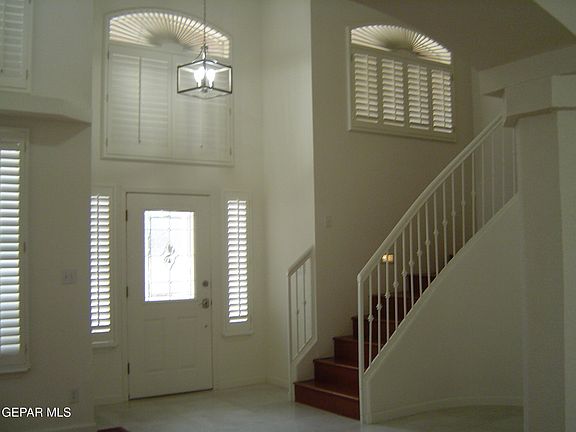 4th image of 2068 Crystal Ridge St