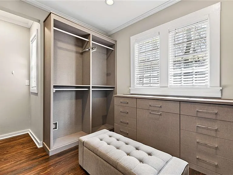 217 Westminster Dr NE — Photo 29