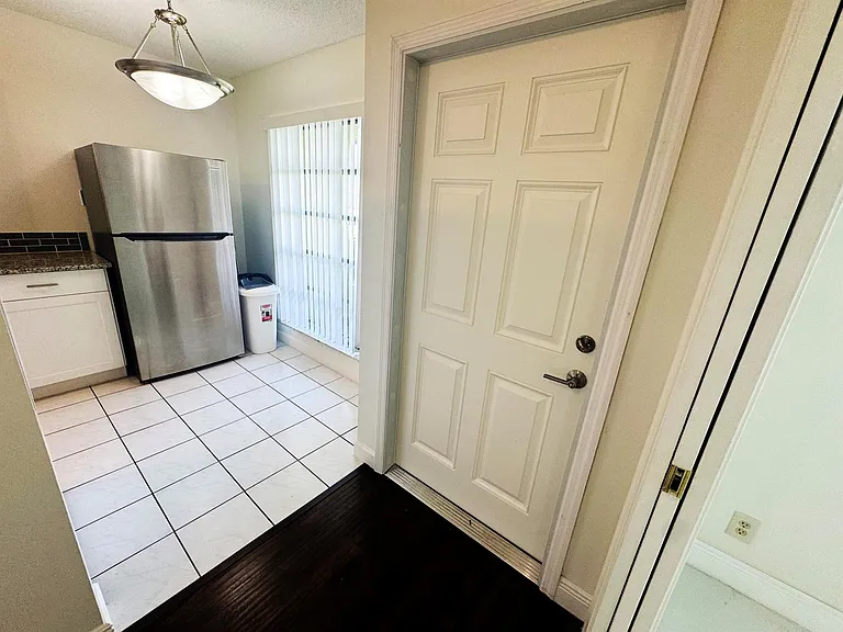 1120 Lemon Tree Ter #73-C — Photo 3